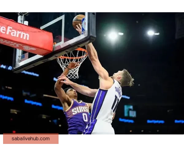 雷诺爆发28分带队逆转 德罗赞助力国王终结鹈鹕七连败